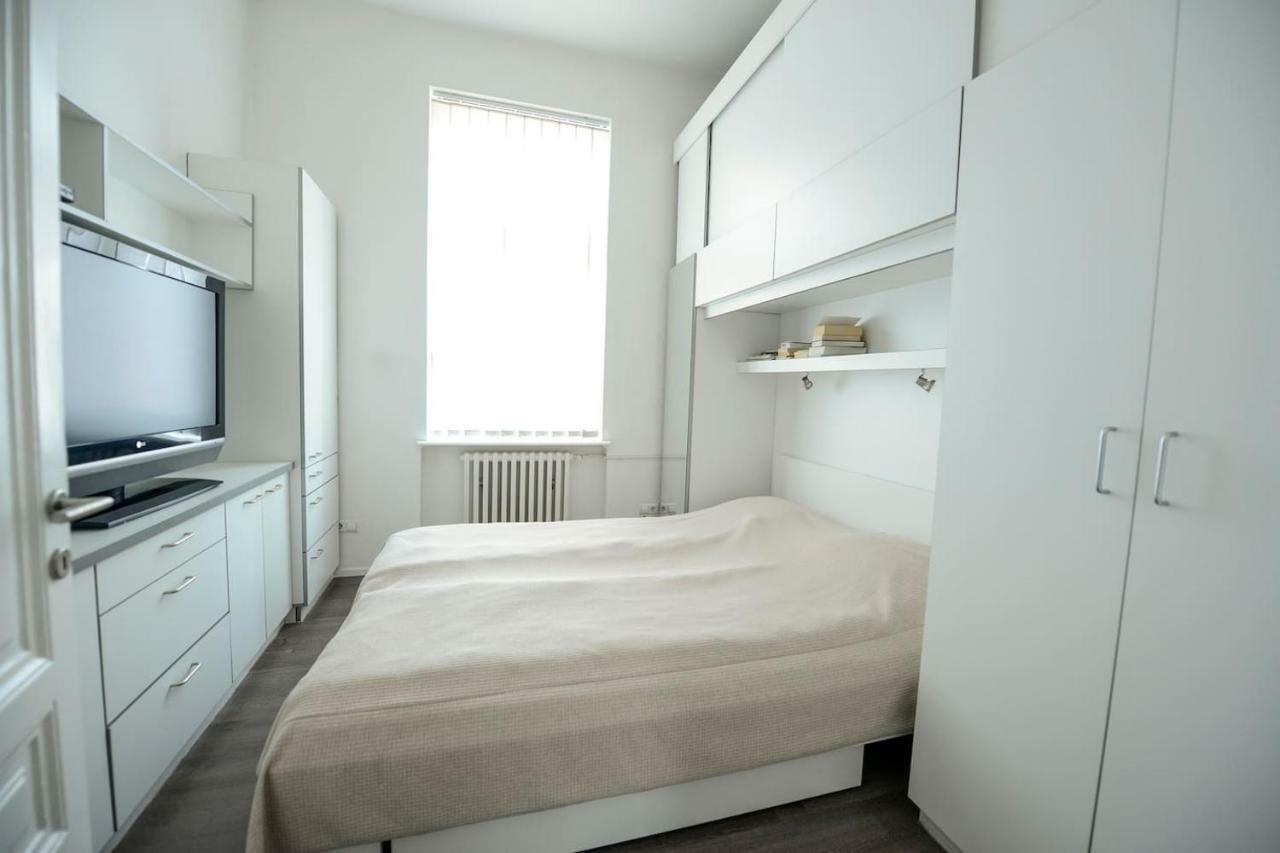 East-West Apartment Sarajevo Bagian luar foto