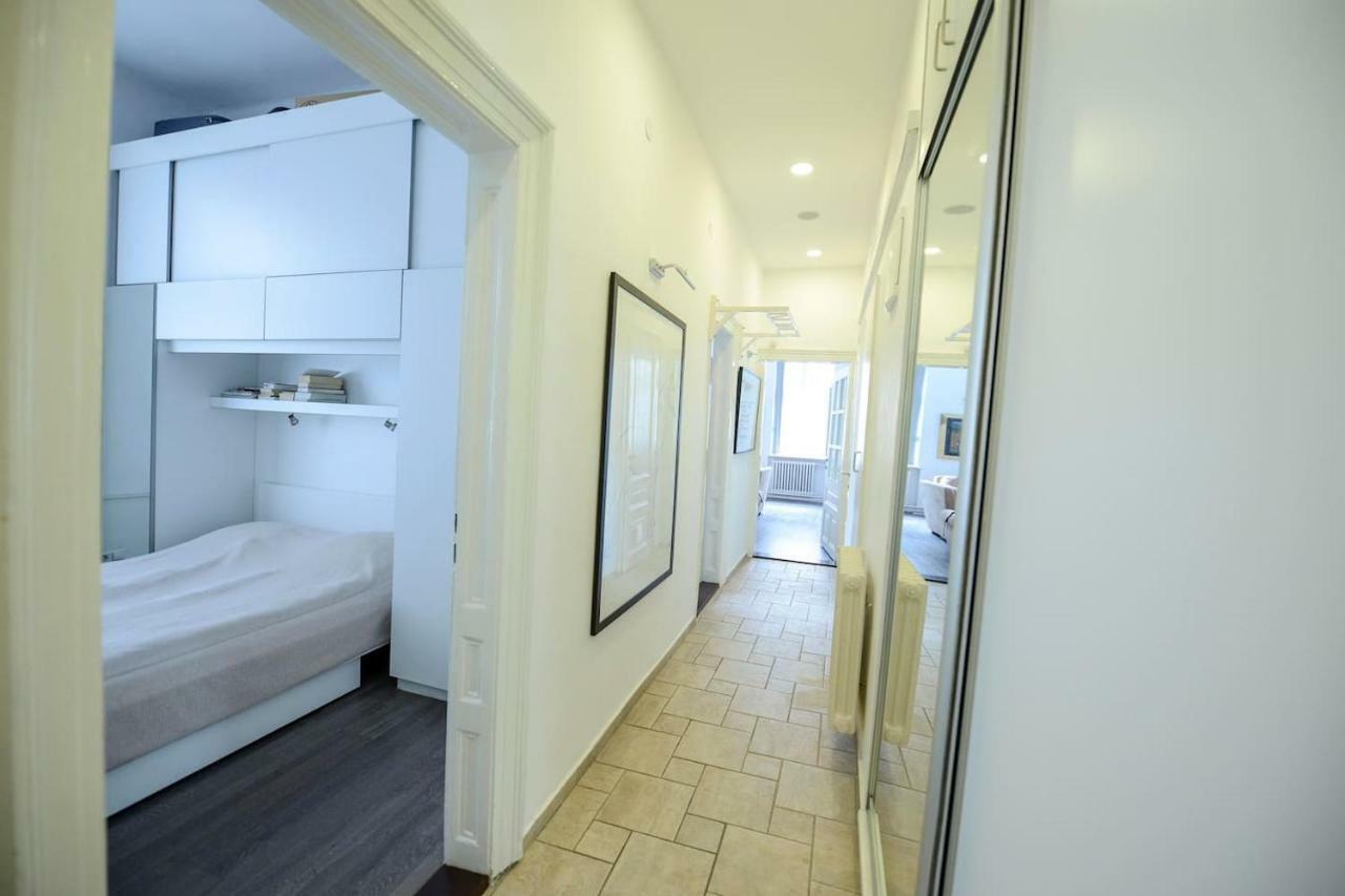 East-West Apartment Sarajevo Bagian luar foto